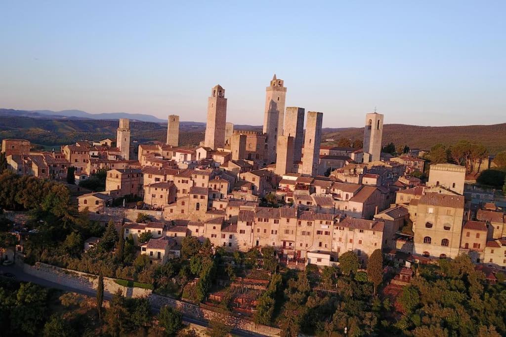 Castello Di Fulignano Ottone Superior Apartment サン・ジミニャーノ エクステリア 写真